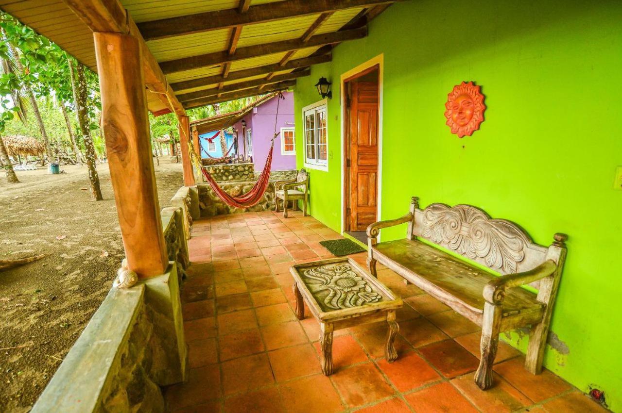 Hotel Oasis & Surf Camp Santa Catalina Eksteriør billede