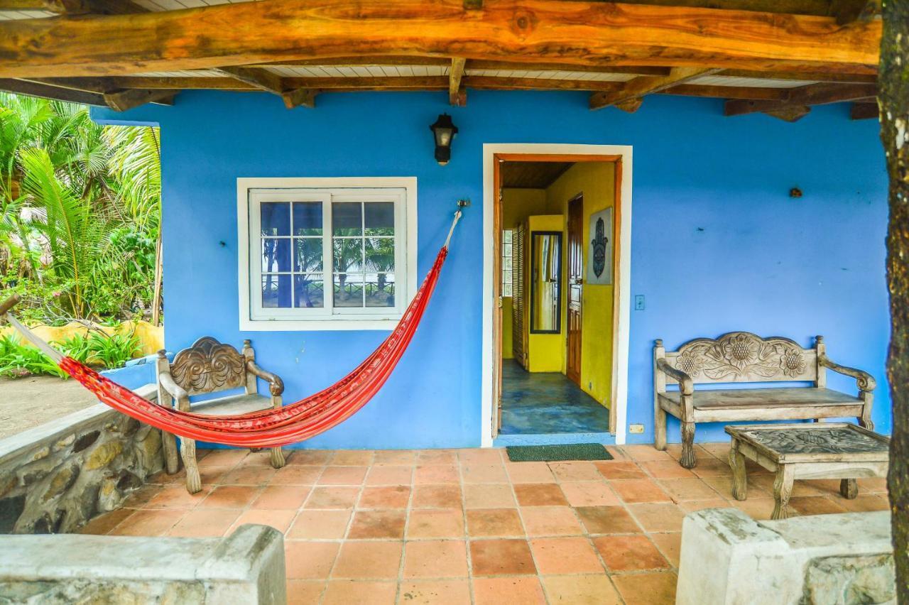 Hotel Oasis & Surf Camp Santa Catalina Eksteriør billede