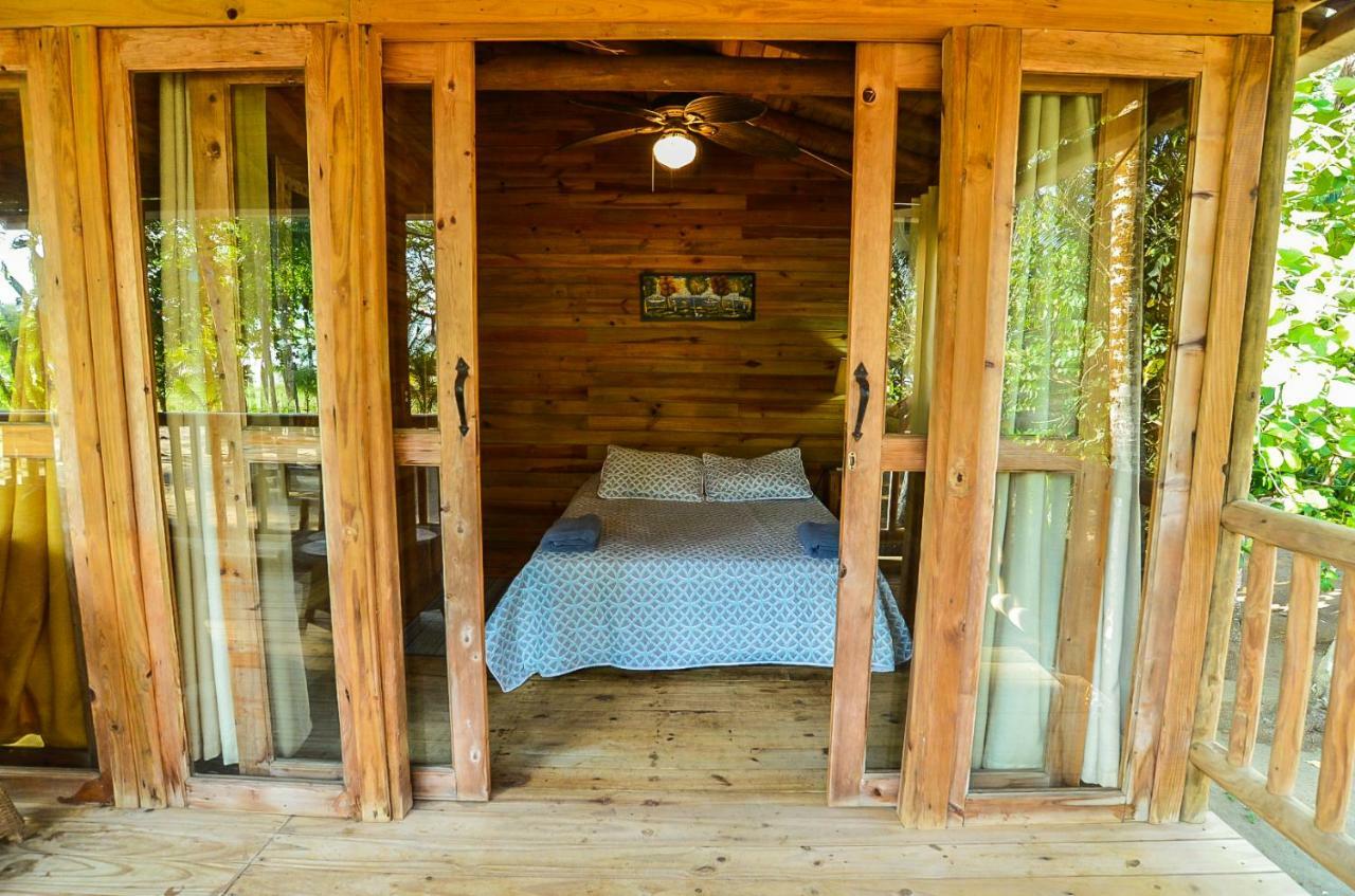 Hotel Oasis & Surf Camp Santa Catalina Eksteriør billede